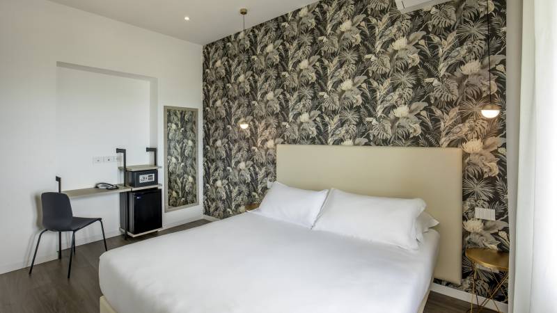 Hotel-La-Scaletta-Ostia-Camera-twin-room-with-view-27a